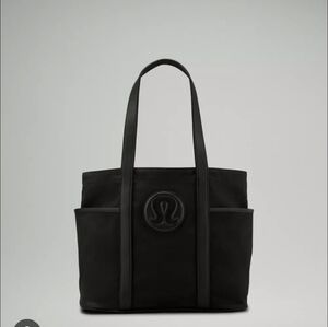 Lululemon Daily Multi-Pocket Canvas Tote Bag with Cactus Leather